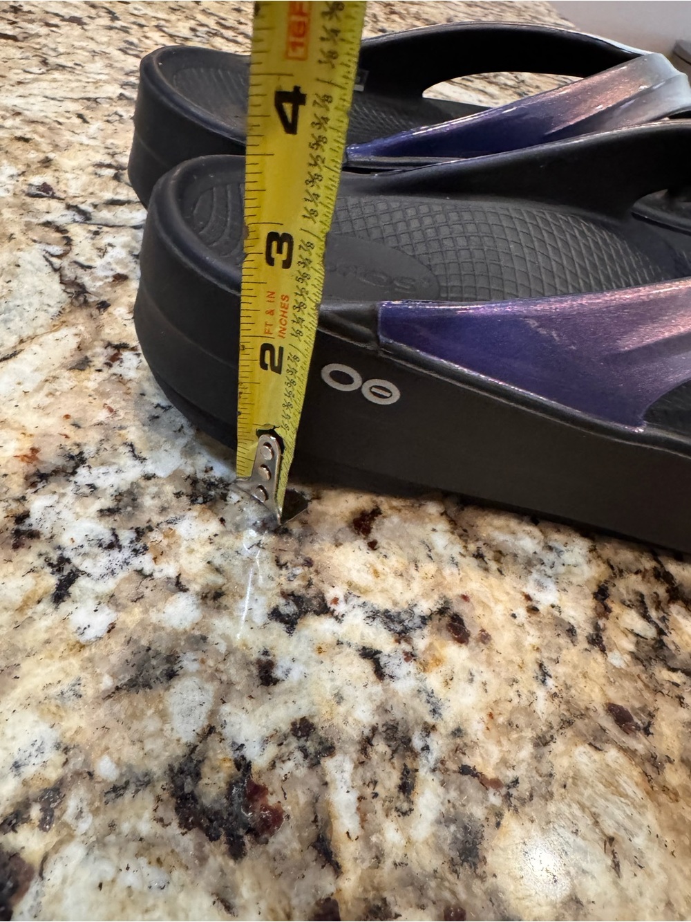 ♥️ OOFO OOLALA FLIP FLOPS ♥️ - Picture 7 of 8